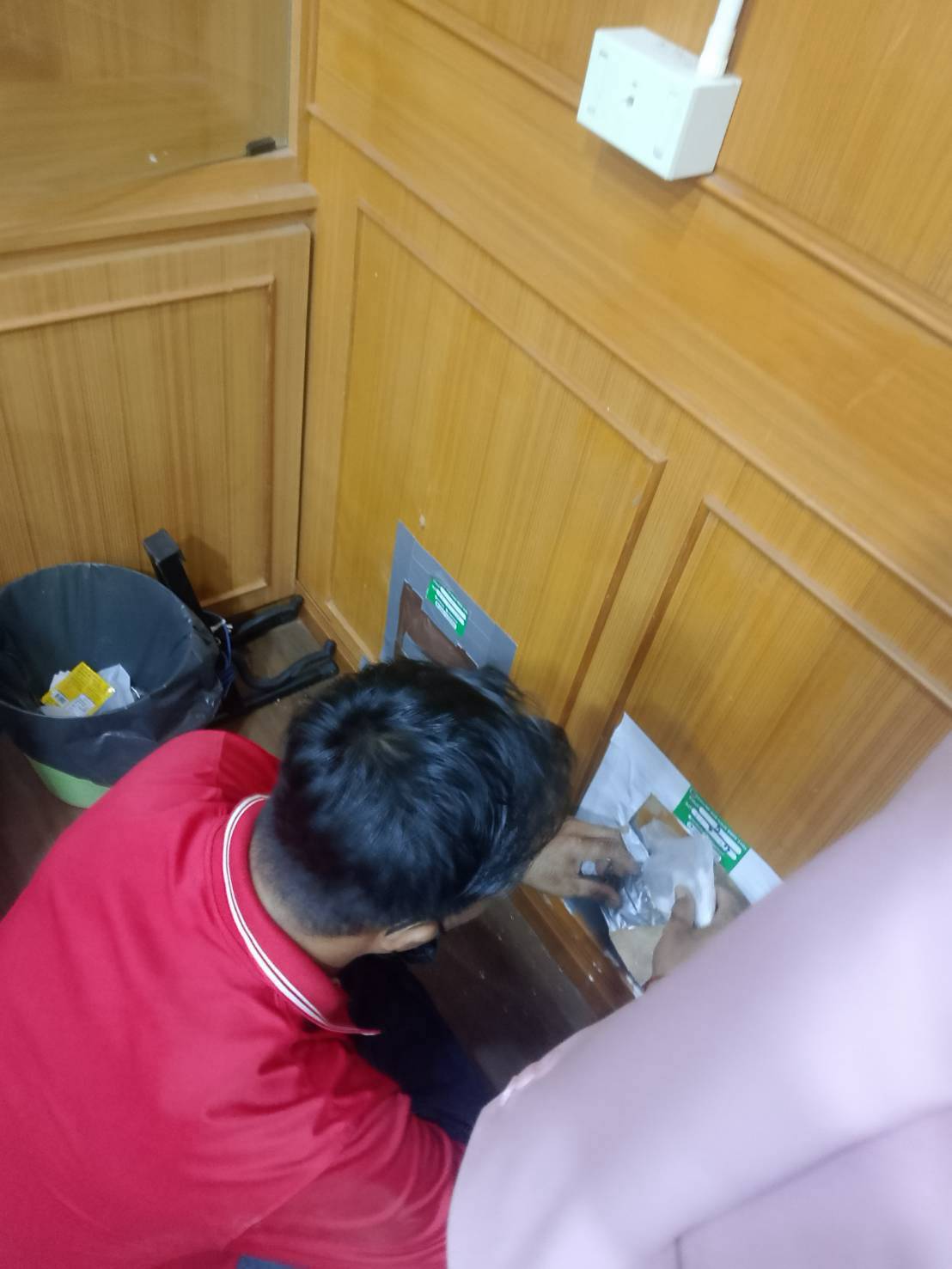 กำจัดปลวก ในโรงเรียนสวนกุหลาบ กำจัดปลวด้วยระบบเหยื่อ รูปที่ 4